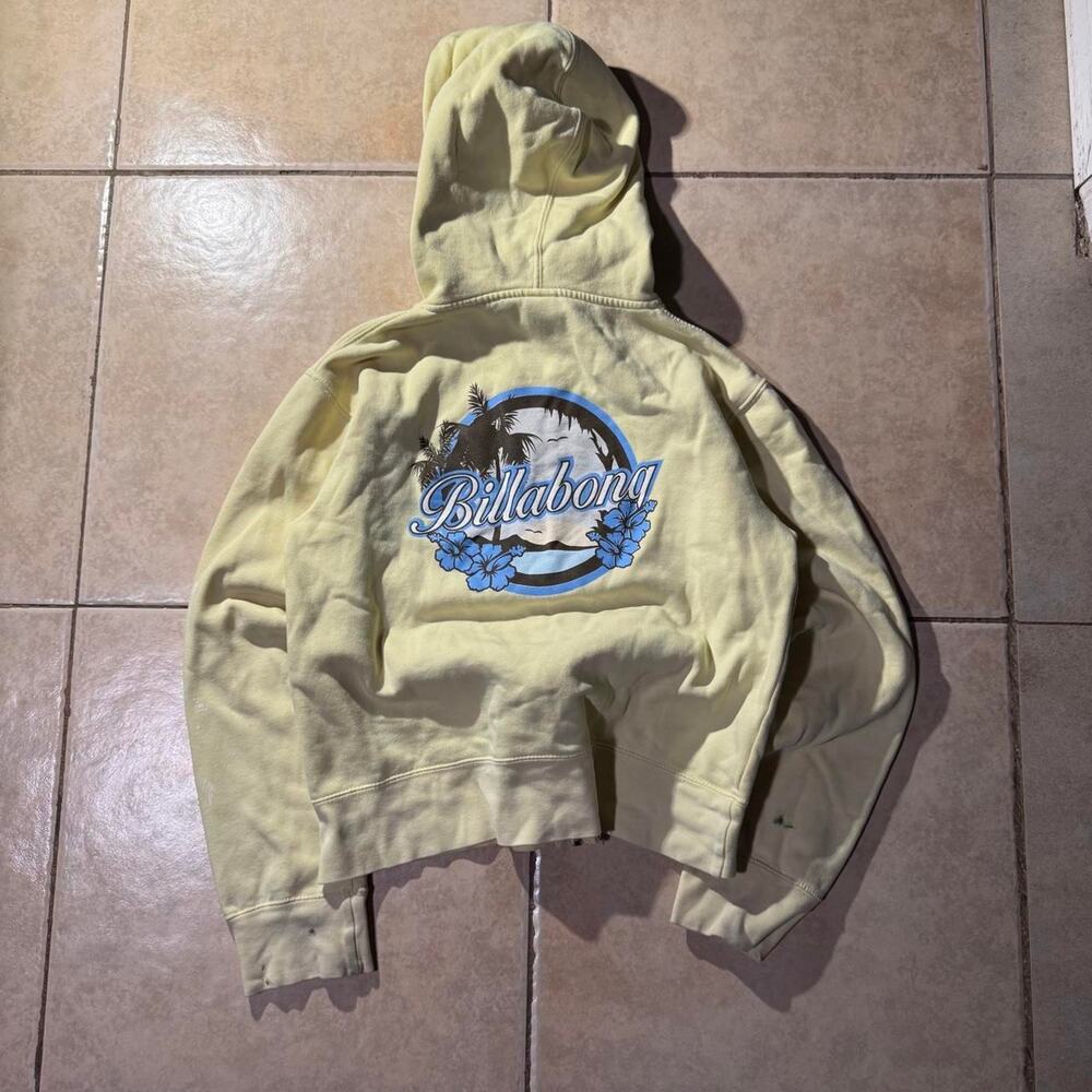 Vintage 2000s billabong yellow zip up Size M in Womens